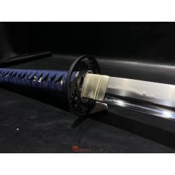 Nami Katana met Bo-Hi